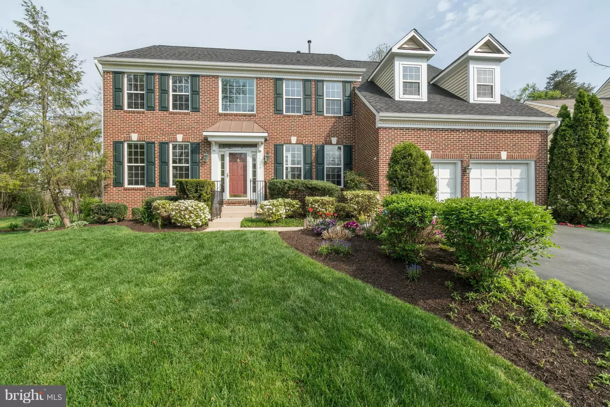 Centreville, VA 20121,14619 OUTPOST CT