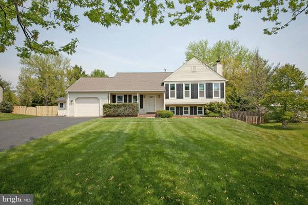 14522 OAK CLUSTER DR, Centreville, VA 20120