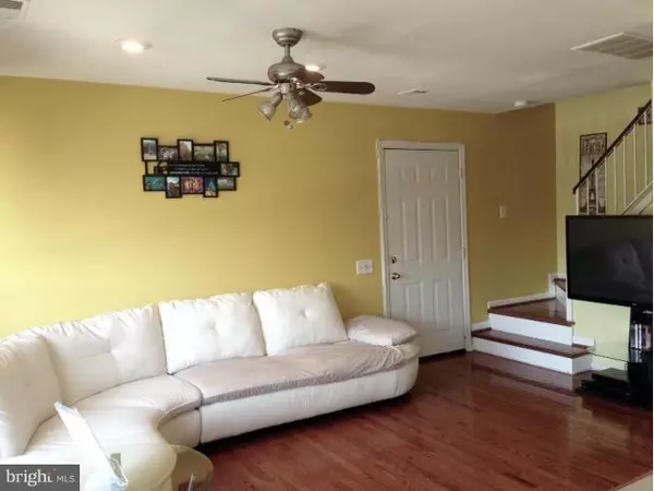 Lorton, VA 22079,9268 CARDINAL FOREST LN #301-C
