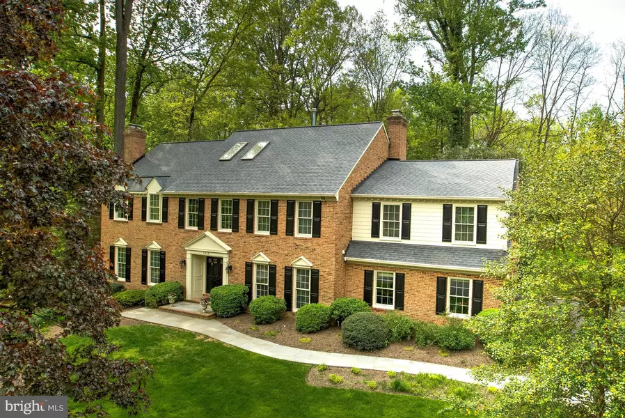 1111 OLD CEDAR RD, Mclean, VA 22102