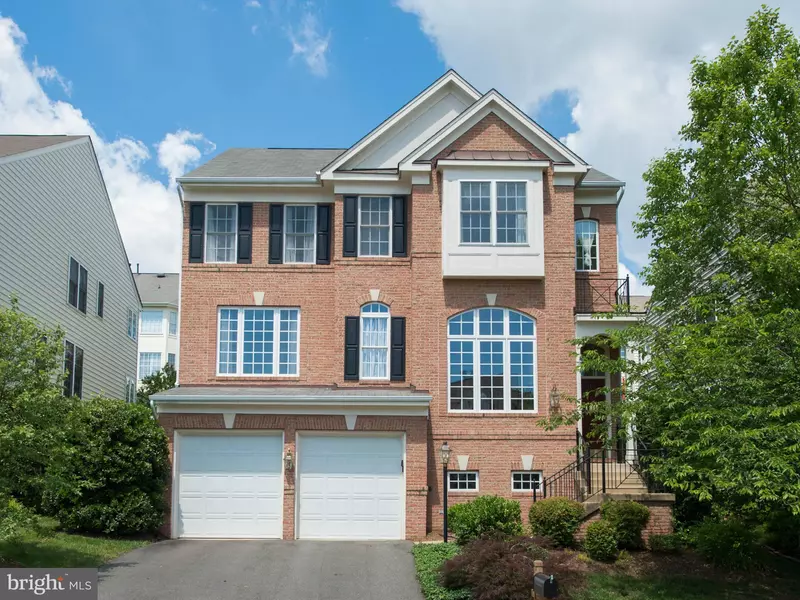 5850 GOVERNORS HILL DR, Alexandria, VA 22310