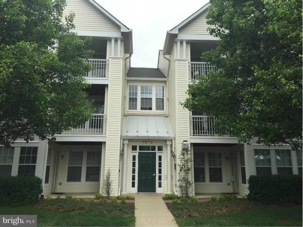 7528-L COXTON CT #107, Alexandria, VA 22306