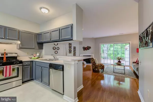 Alexandria, VA 22306,7166 WESTFIELD CT