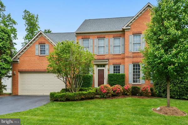 14087 EAGLE CHASE CIR, Chantilly, VA 20151