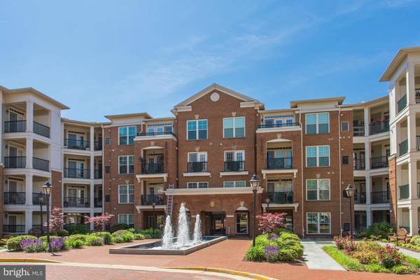 2905 SAINTSBURY PLZ #416, Fairfax, VA 22031