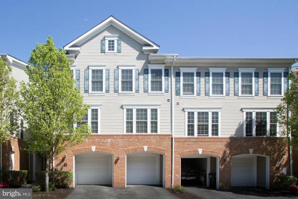 7127 HUNTLEY CREEK PL #51, Alexandria, VA 22306