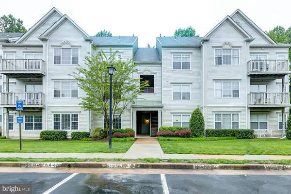 12481 HAYES CT #101, Fairfax, VA 22033