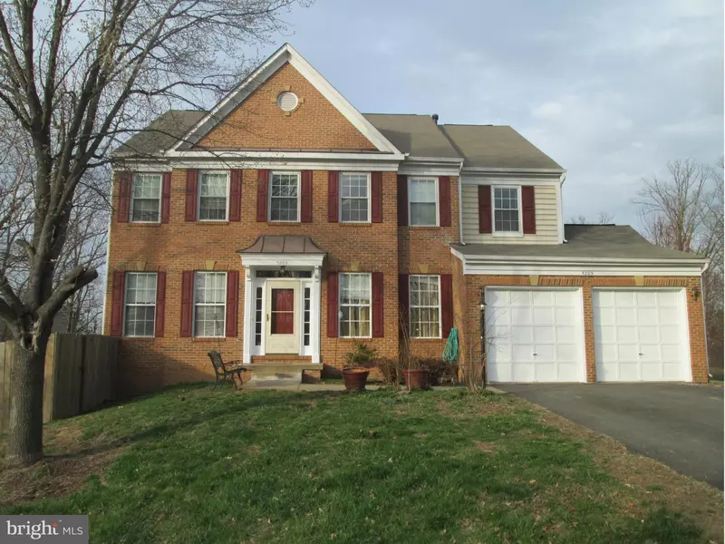 5203 AUDREY DR, Centreville, VA 20120