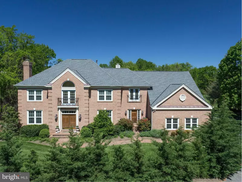 11050 VALE RD, Oakton, VA 22124