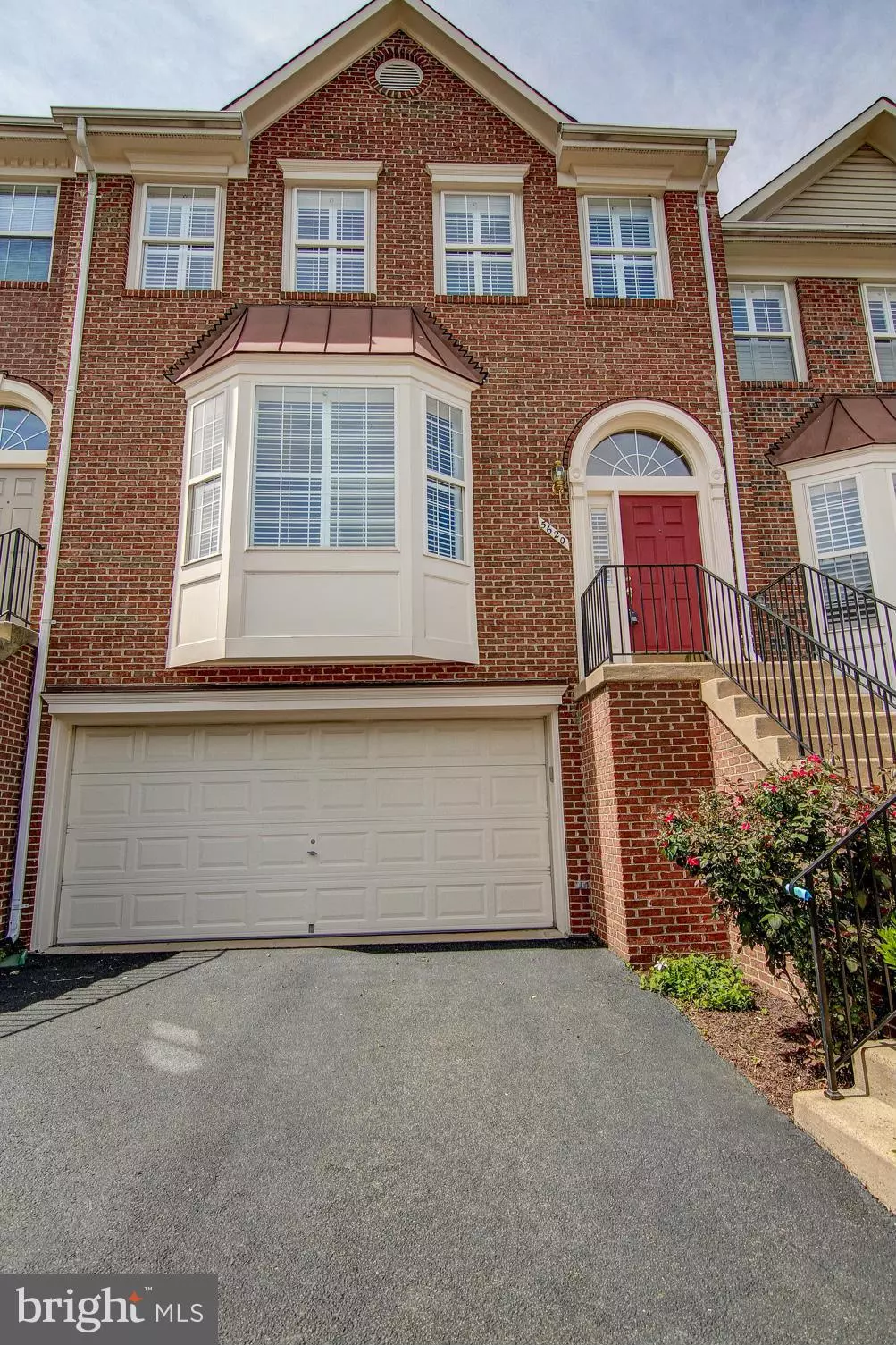 Alexandria, VA 22310,5620 GOVERNORS POND CIR