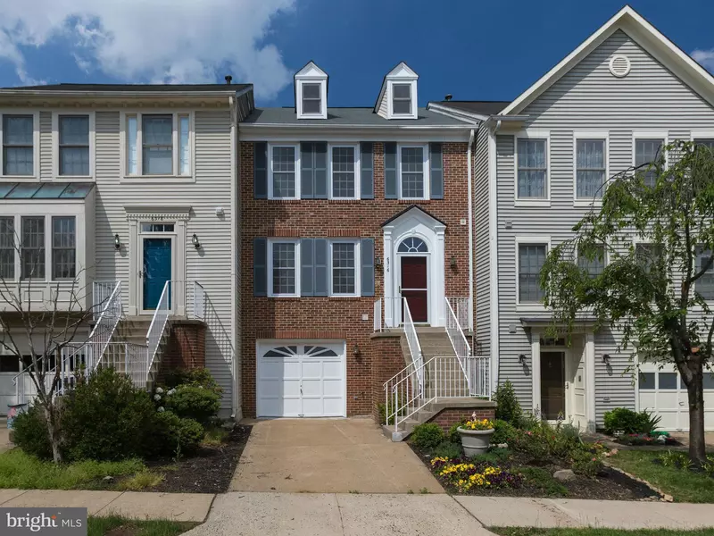 6316 JOHN CHARLES LNDG, Centreville, VA 20121