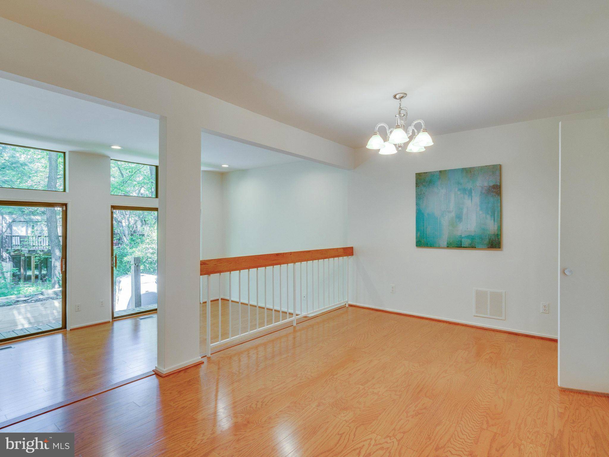 Reston, VA 20190,1536 SCANDIA CIR