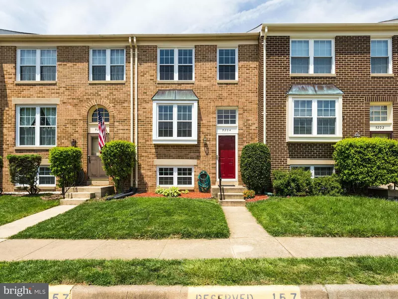 5204 MARTINIQUE LN, Alexandria, VA 22315