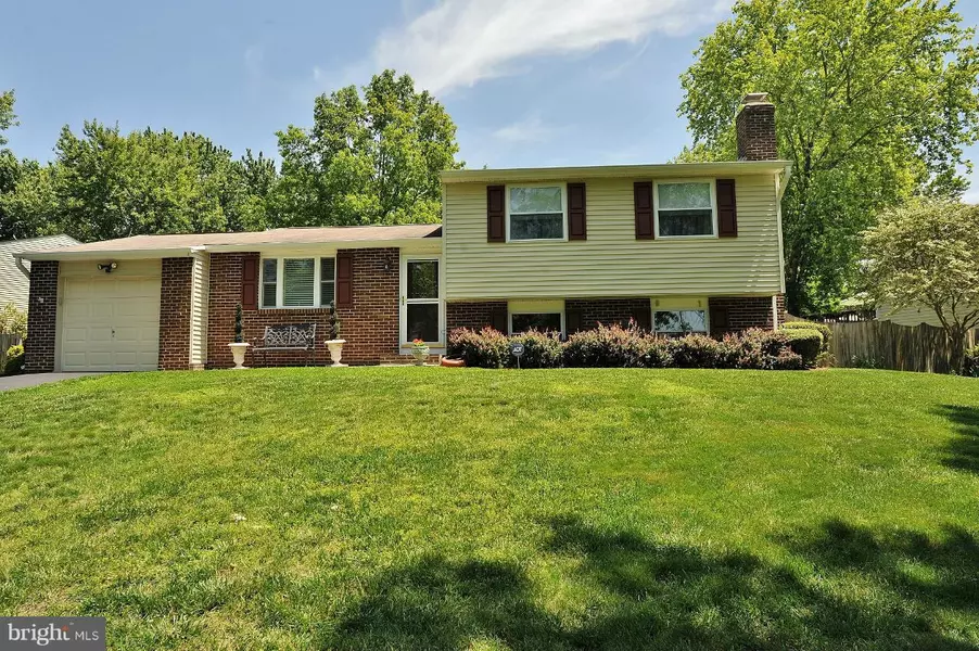 7017 BEDROCK RD, Alexandria, VA 22306