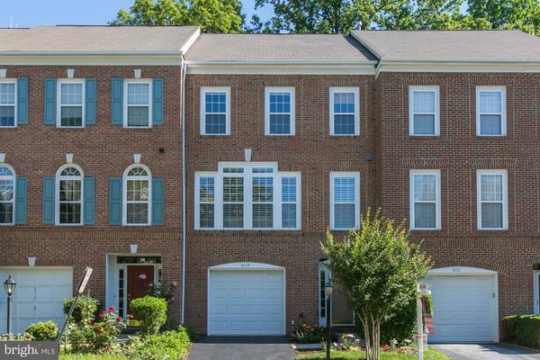 4719 BIDEFORD SQ, Fairfax, VA 22030