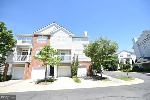 2422 COOPERS BRANCH CT #2422, Herndon, VA 20171