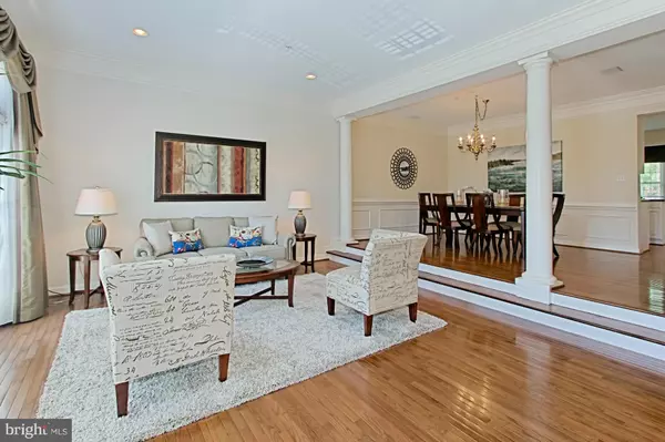 Vienna, VA 22182,8516 BRENTHILL CT