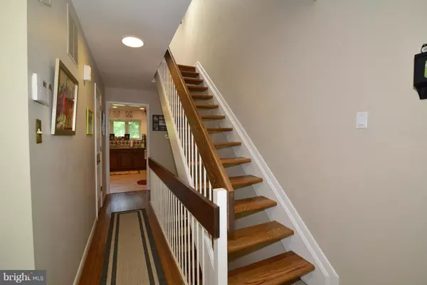 Reston, VA 20191,2065 GOLF COURSE DR