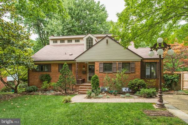 3128 CRESWELL DR, Falls Church, VA 22044