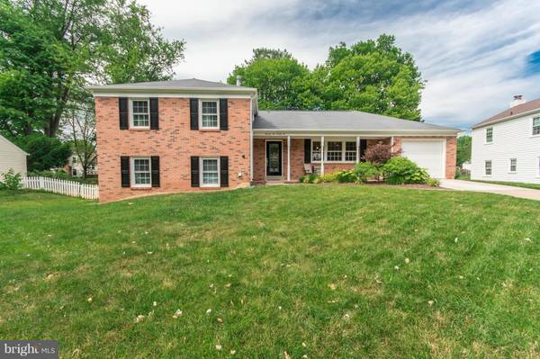 13522 ELLENDALE DR, Chantilly, VA 20151