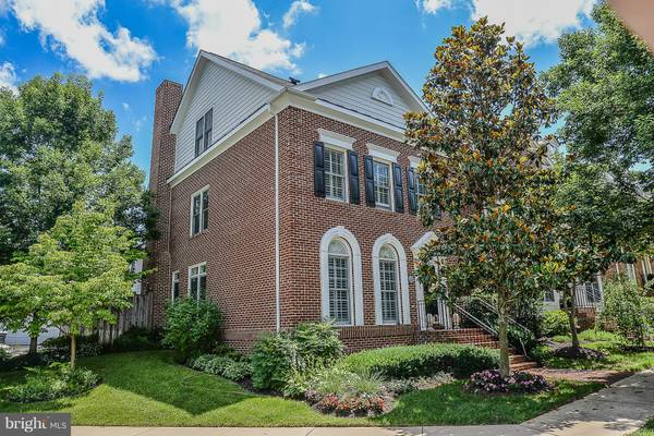 1401 BUENA VISTA AVE, Mclean, VA 22101