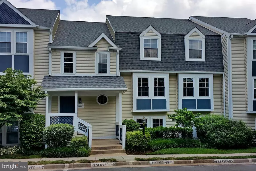 12904-A GRAYS POINTE RD #12904A, Fairfax, VA 22033