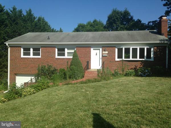 6417 PRINCETON DR, Alexandria, VA 22307