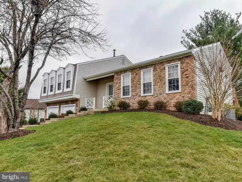 5511 BUGGY WHIP DR, Centreville, VA 20120