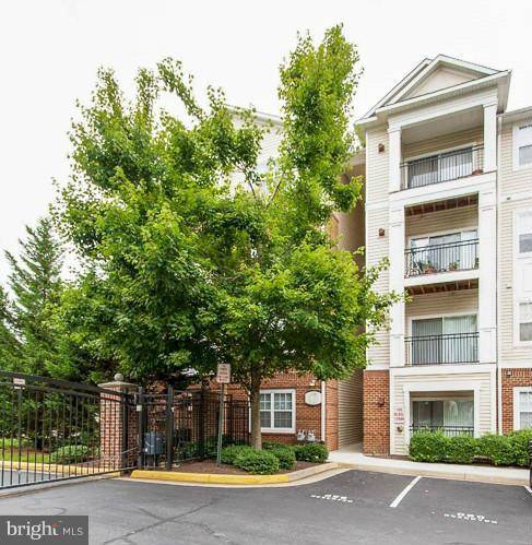 12945 CENTRE PARK CIR #214, Herndon, VA 20171