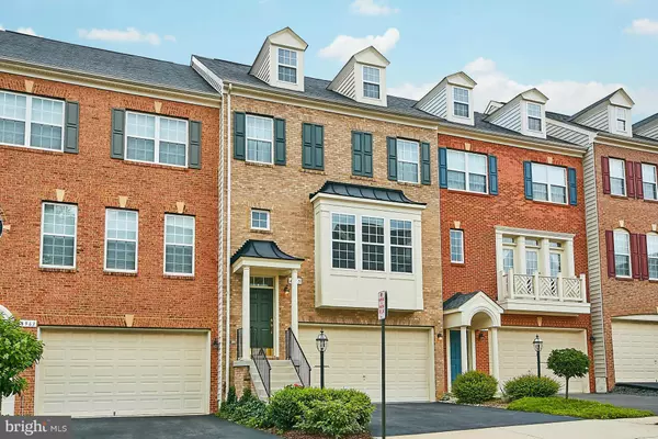 4965 VAIL RIDGE LN, Fairfax, VA 22030