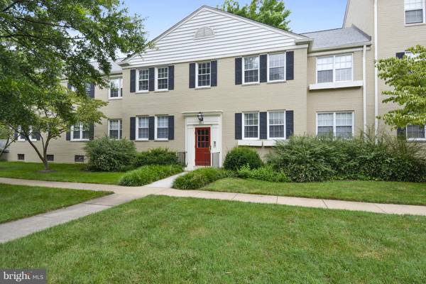 6503 POTOMAC AVE #B1, Alexandria, VA 22307