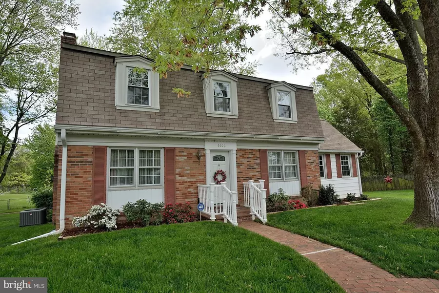 5600 HEREFORD CT, Alexandria, VA 22315