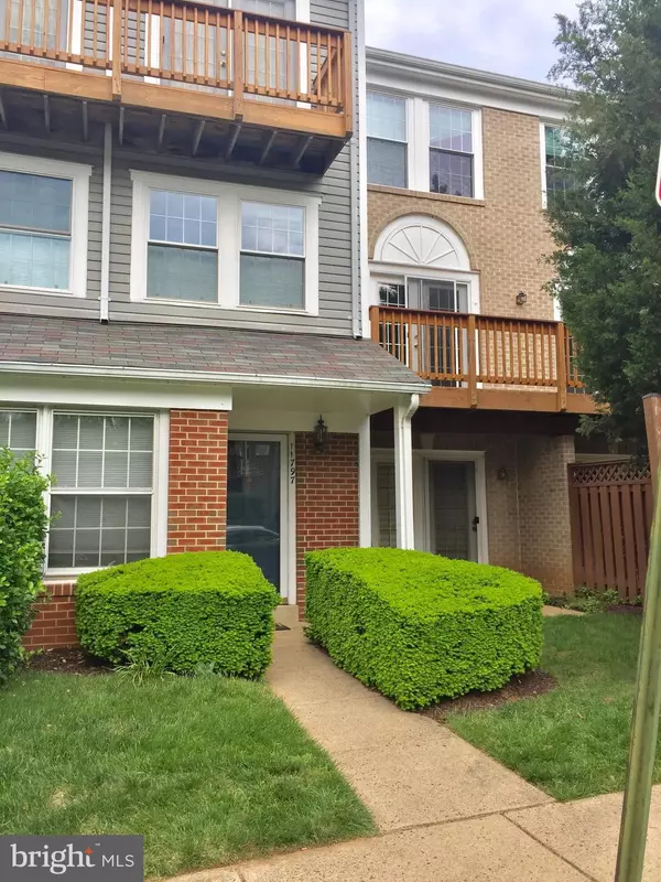 Fairfax, VA 22030,11797 ROCKAWAY LN #43