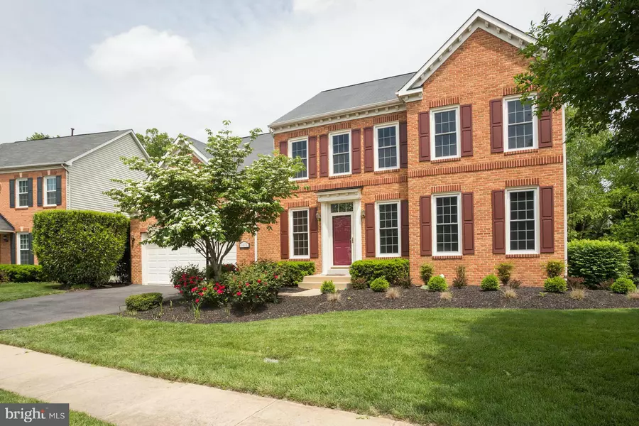 14074 EAGLE CHASE CIR, Chantilly, VA 20151