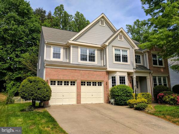 9750 WATER OAK DR,  Fairfax,  VA 22031