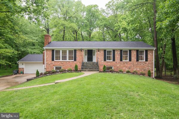 7132 BARRY RD, Alexandria, VA 22315