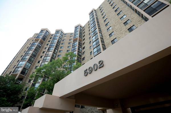 5902 MOUNT EAGLE DR #409, Alexandria, VA 22303