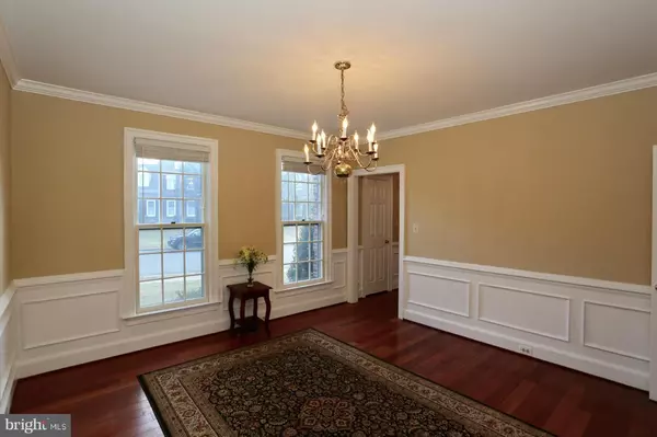 Centreville, VA 20120,15443 EAGLE TAVERN LN