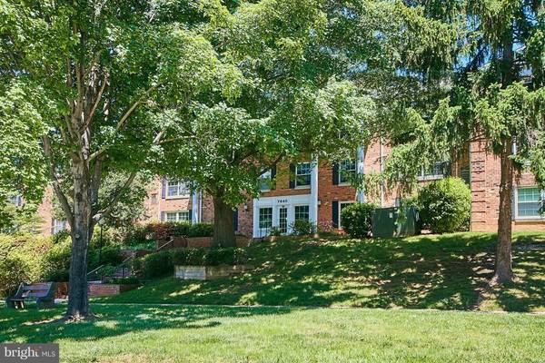 7640 TREMAYNE PL #113, Mclean, VA 22102