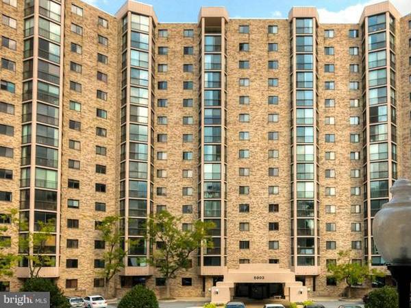 5903 MOUNT EAGLE DR #303, Alexandria, VA 22303