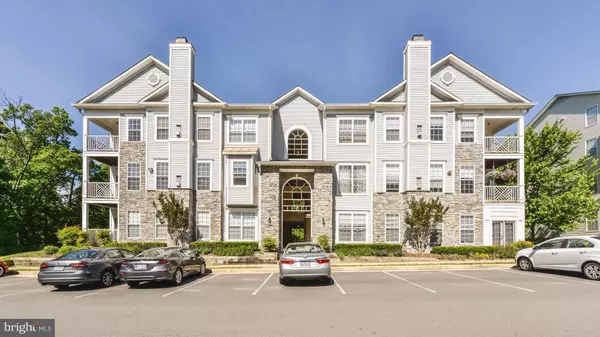 5990 FOUNDERS HILL CT #201, Alexandria, VA 22310