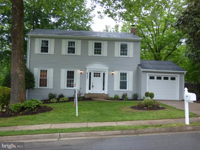 4357 FARM HOUSE LN, Fairfax, VA 22032