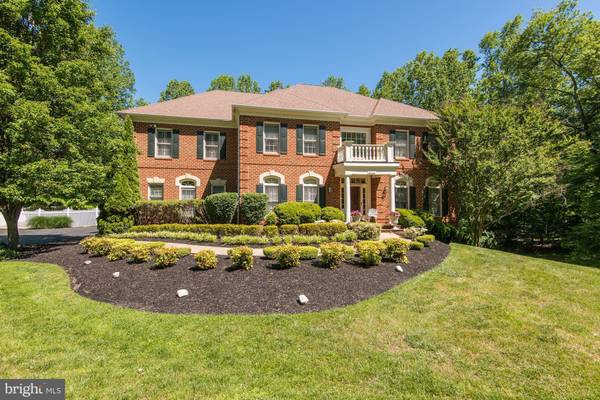 8409 CARDINAL ROSE CT, Fairfax Station, VA 22039