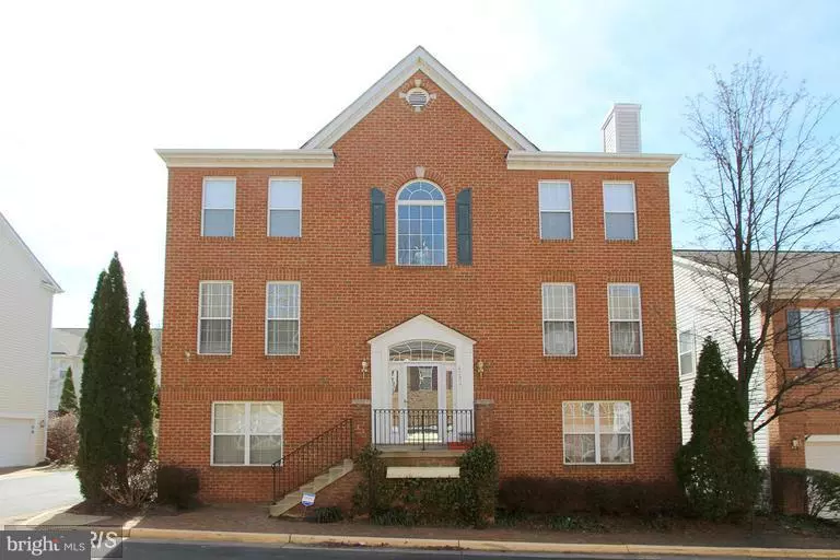 Fairfax, VA 22033,4293 BIRNEY LN