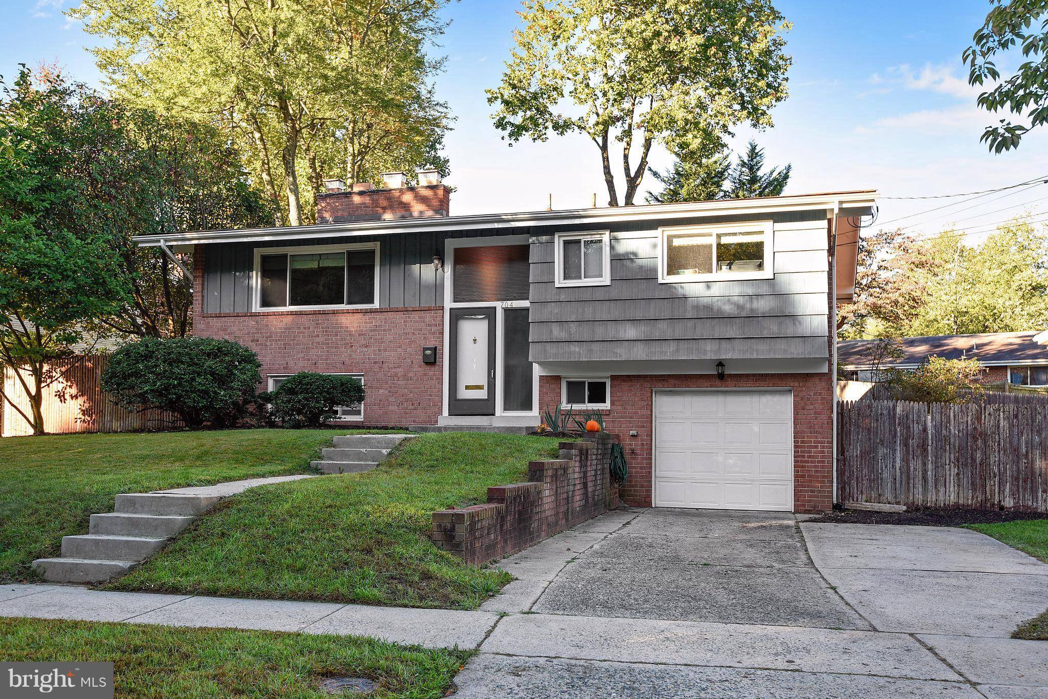 704 N BELGRADE RD, Silver Spring, MD 20902
