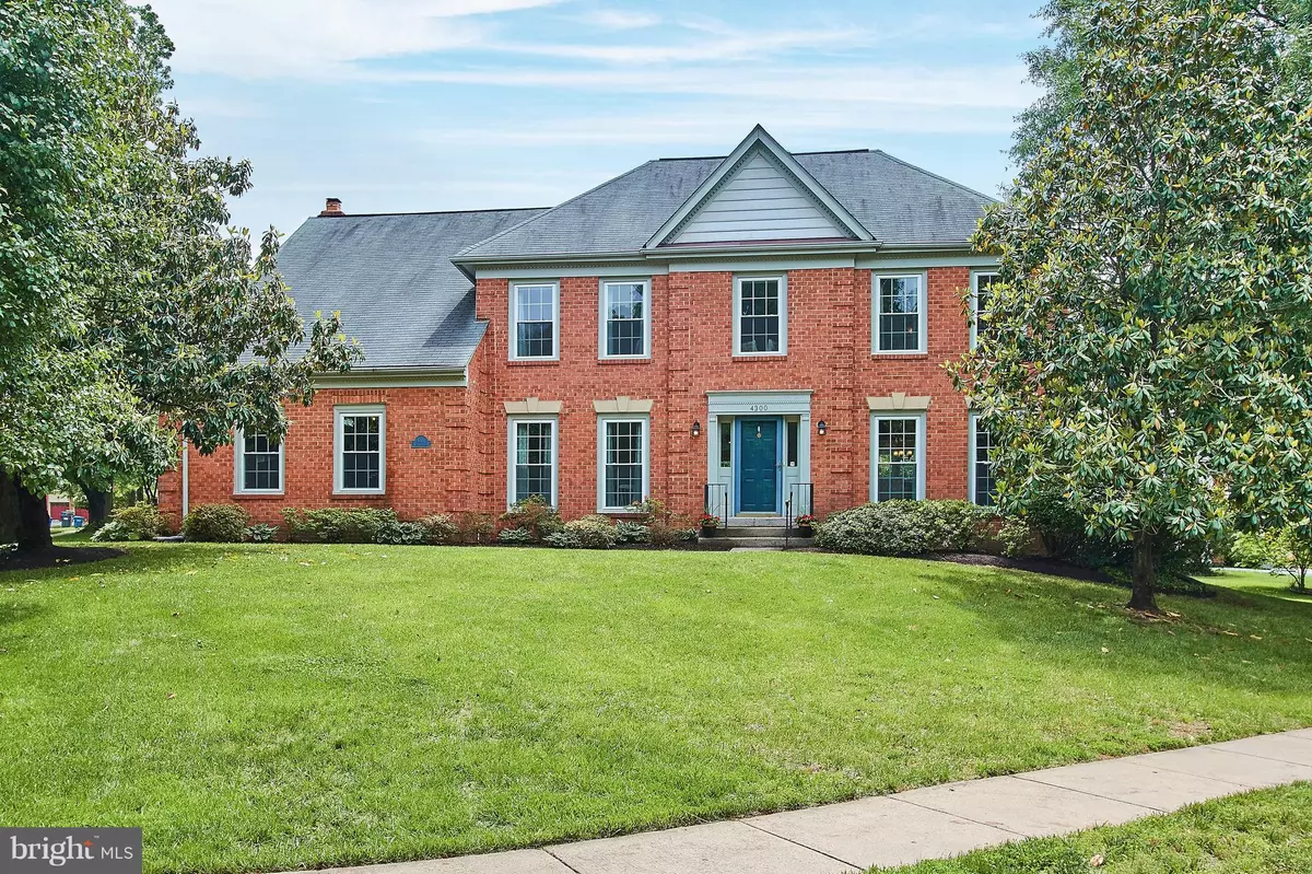 Chantilly, VA 20151,4300 WOODWARD CT