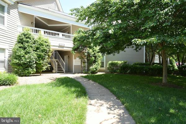 14320 CLIMBING ROSE WAY #102, Centreville, VA 20121