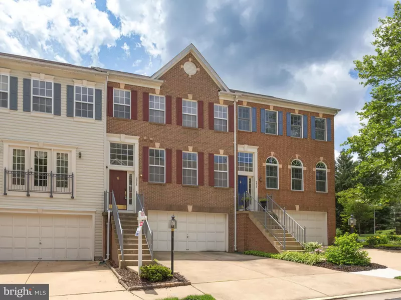 5313 JESMOND ST, Alexandria, VA 22315