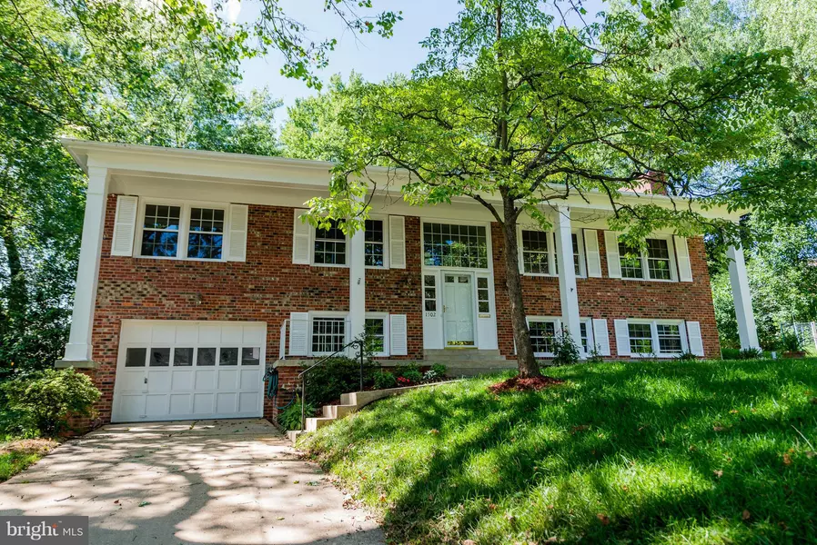 1502 WALDEN DR, Mclean, VA 22101