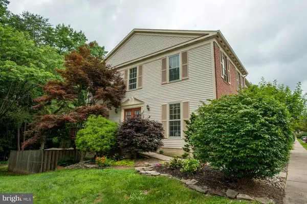 6147 SUMMER PARK LN, Alexandria, VA 22315